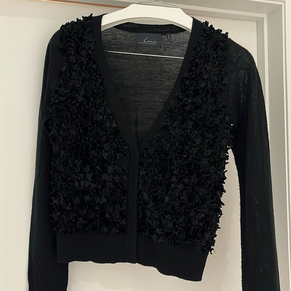 “ Line” sweater